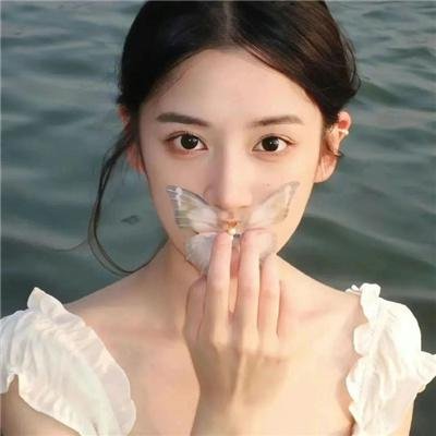这个女配有点甜